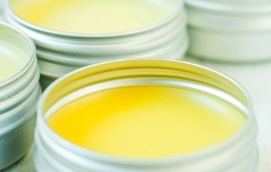 homemade ointment for the treatment of osteochondrosis of the neck