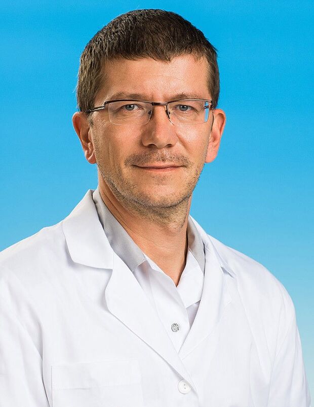 Doctor Surgeon Jaroslav